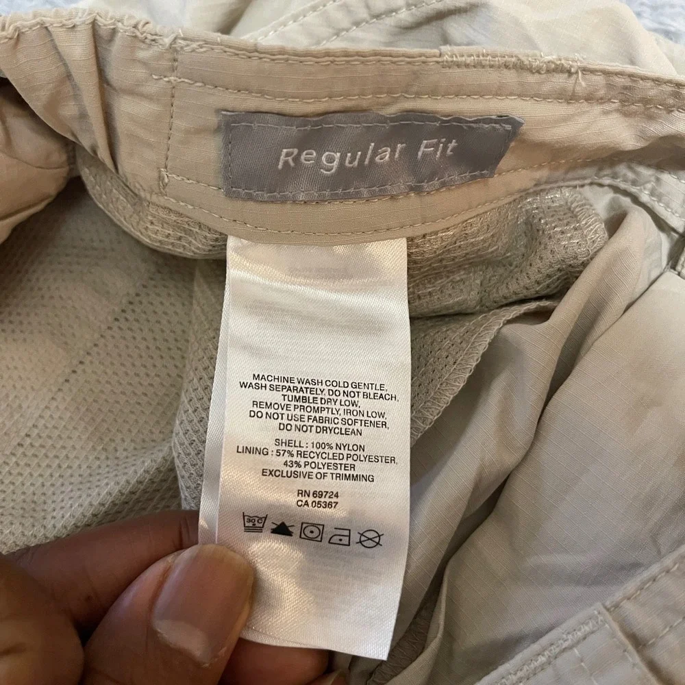 Columbia Omni-Shade Mens Cargo Shorts 36 Tan Khaki Hiking Fishing Regular Fit